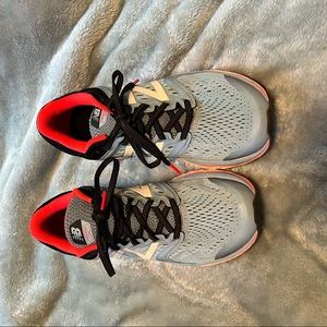 Women’s new balance! Only worn a hand full of times.
